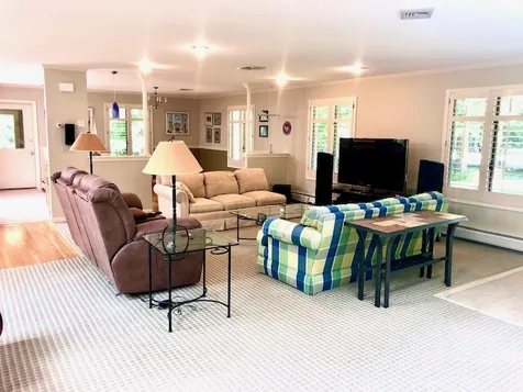 80 F W Hartford Drive Portsmouth NH 03801