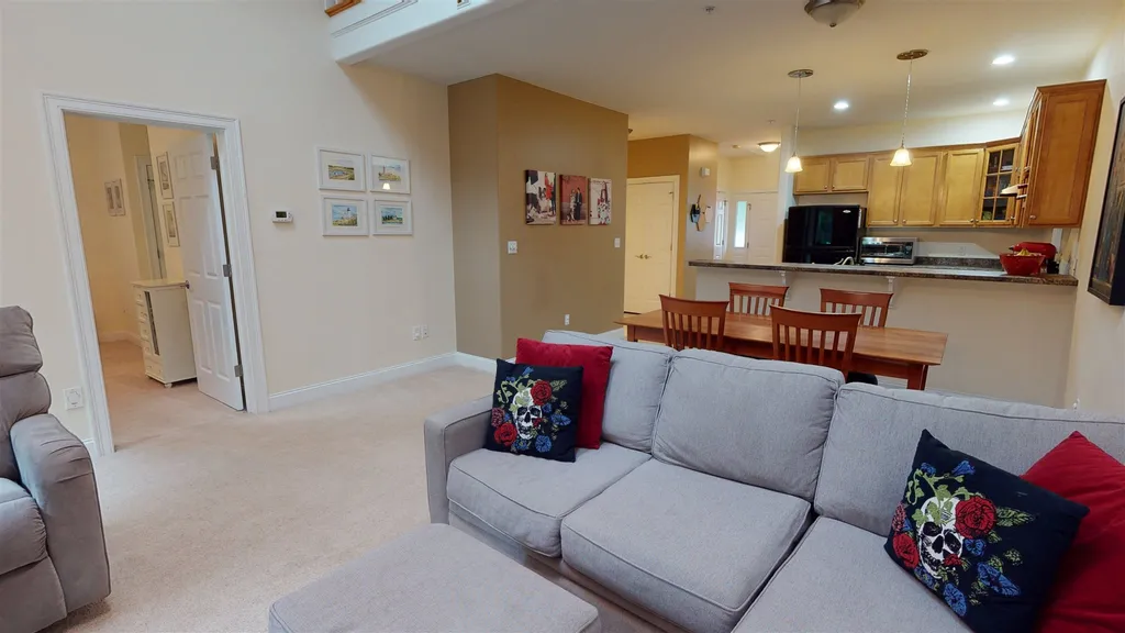 5 Pelton Way Hampton Falls NH 03844