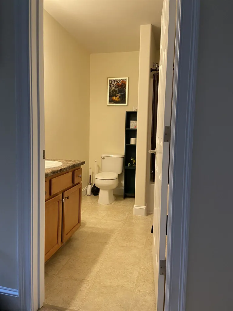 5 Pelton Way Hampton Falls NH 03844