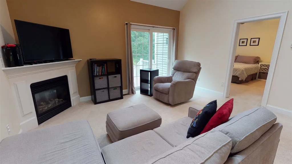 5 Pelton Way Hampton Falls NH 03844