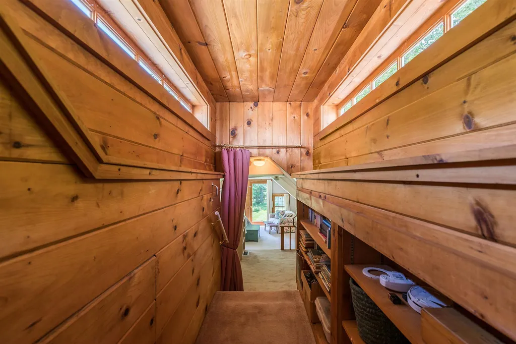 89 Stone Place Road Peru VT 05152