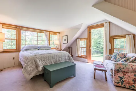 89 Stone Place Road Peru VT 05152