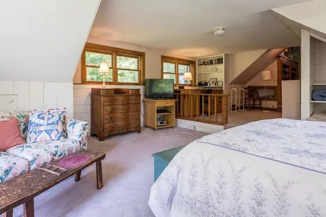 89 Stone Place Road Peru VT 05152