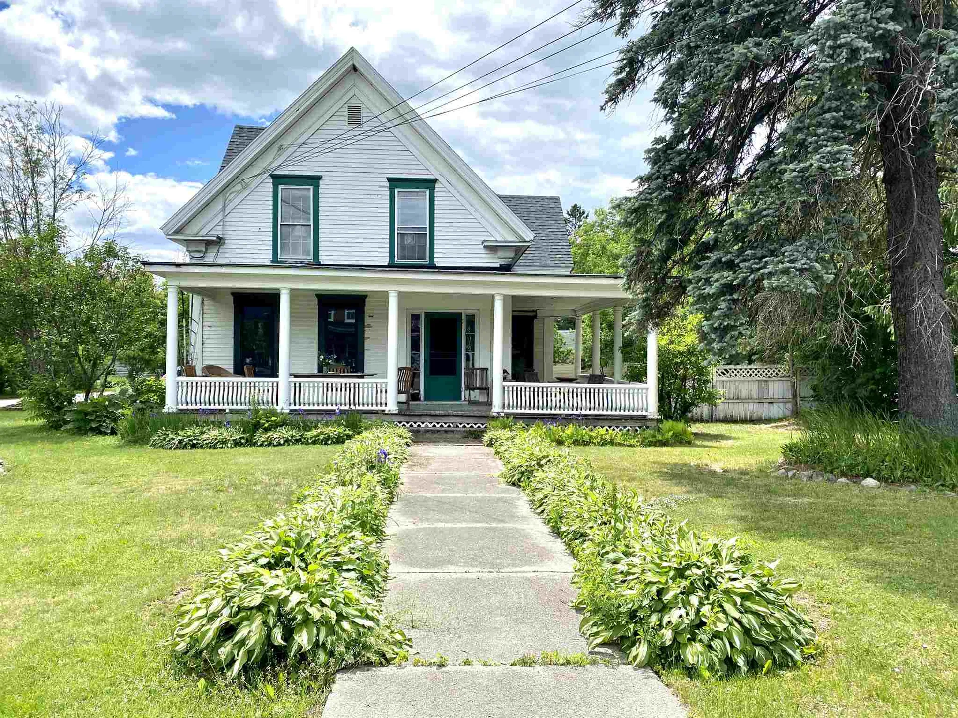 194 Main Street Lancaster NH 03584