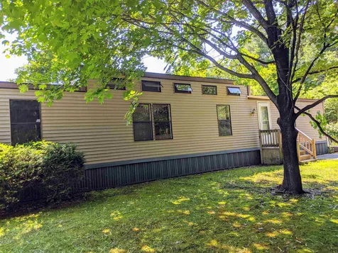 9 Daffodil Hill Lane Rochester NH 03868