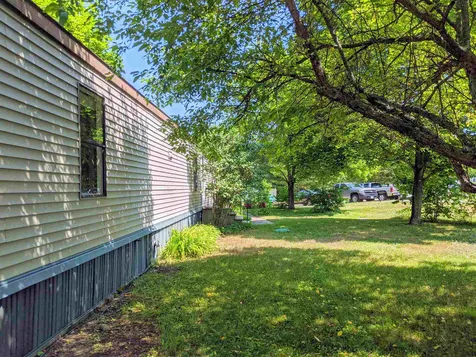 9 Daffodil Hill Lane Rochester NH 03868