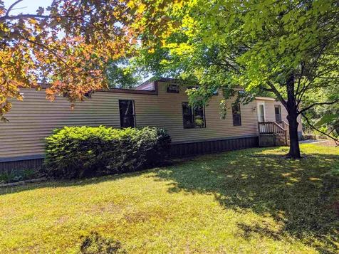 9 Daffodil Hill Lane Rochester NH 03868
