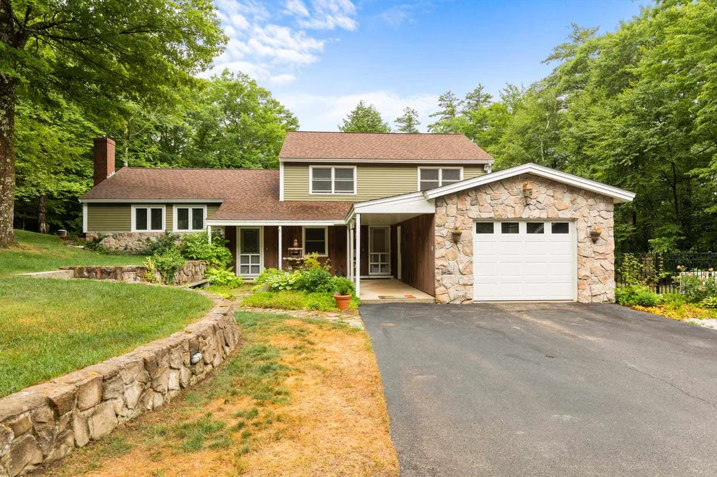 40 Aspen Drive Strafford NH 03884