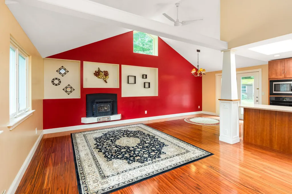 40 Aspen Drive Strafford NH 03884