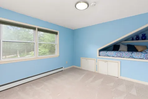 40 Aspen Drive Strafford NH 03884