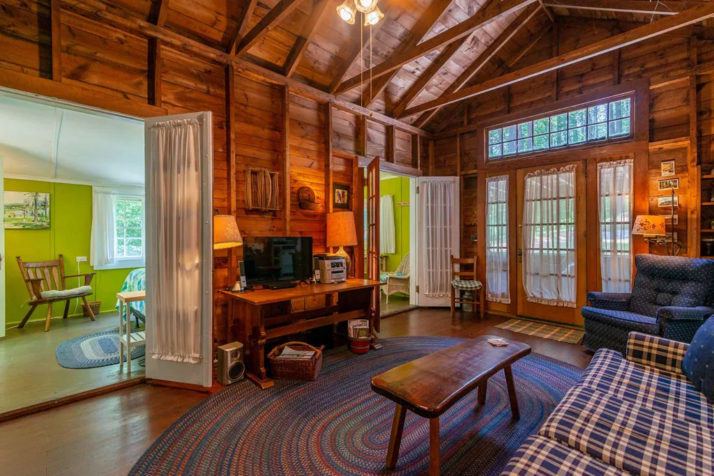 124 High Pine Drive Arlington VT 05250