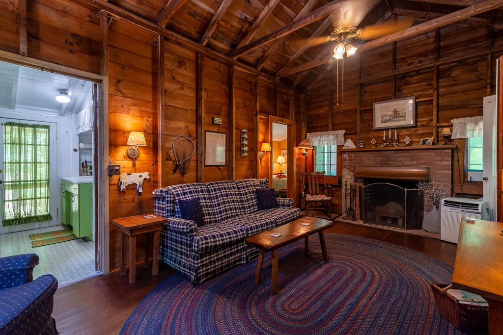 124 High Pine Drive Arlington VT 05250