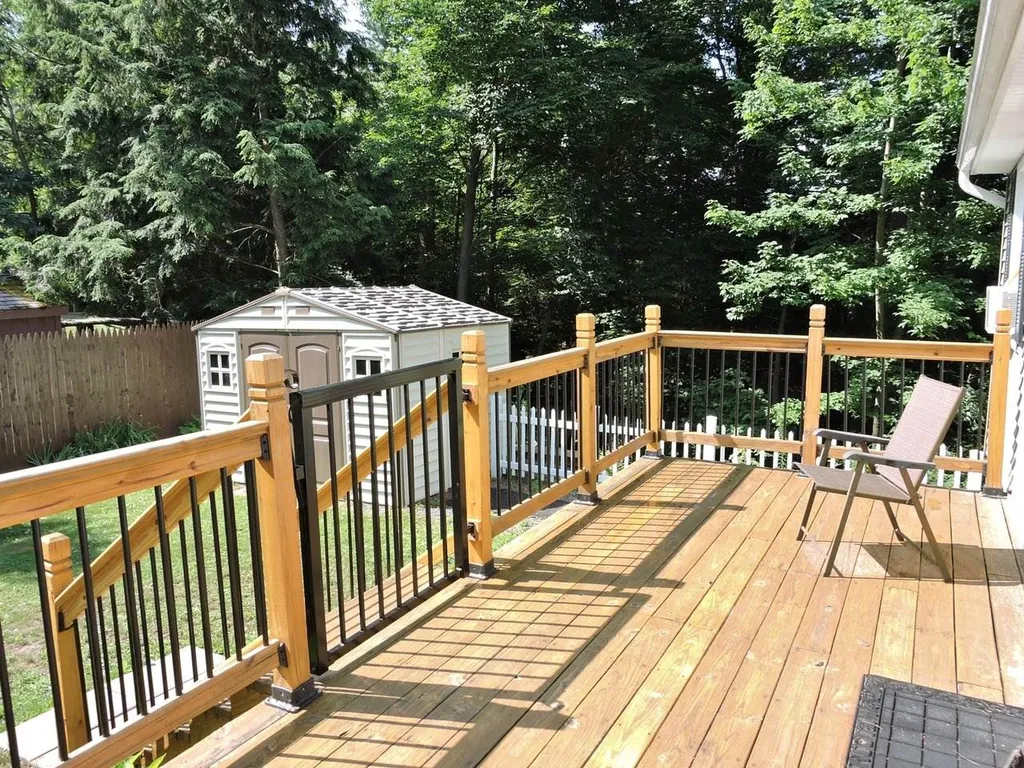 11 Raspberry Court Milton VT 05468