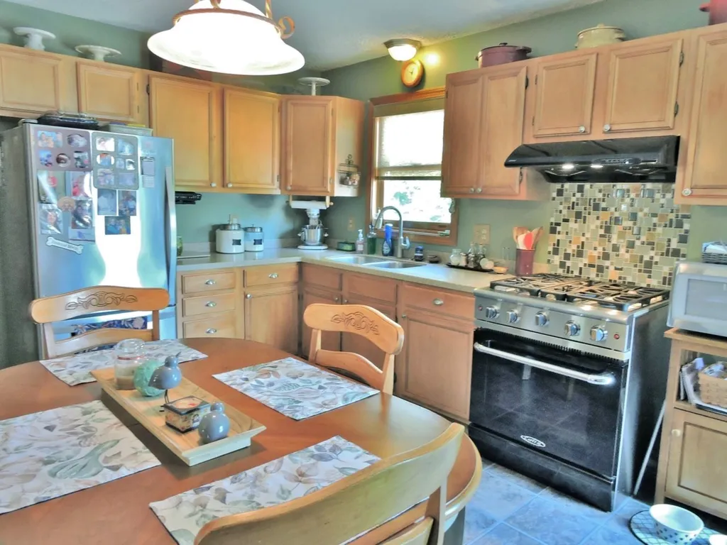 11 Raspberry Court Milton VT 05468
