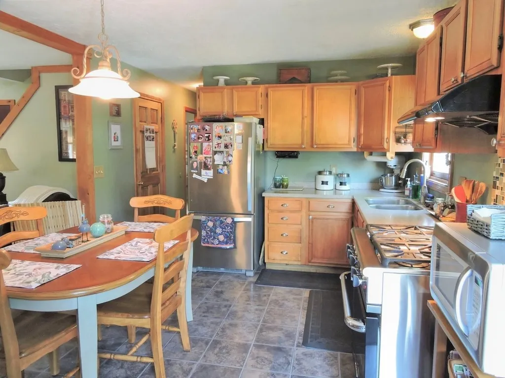 11 Raspberry Court Milton VT 05468