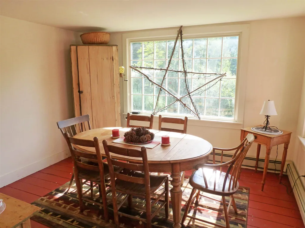432 Dowsville Road Duxbury VT 05660