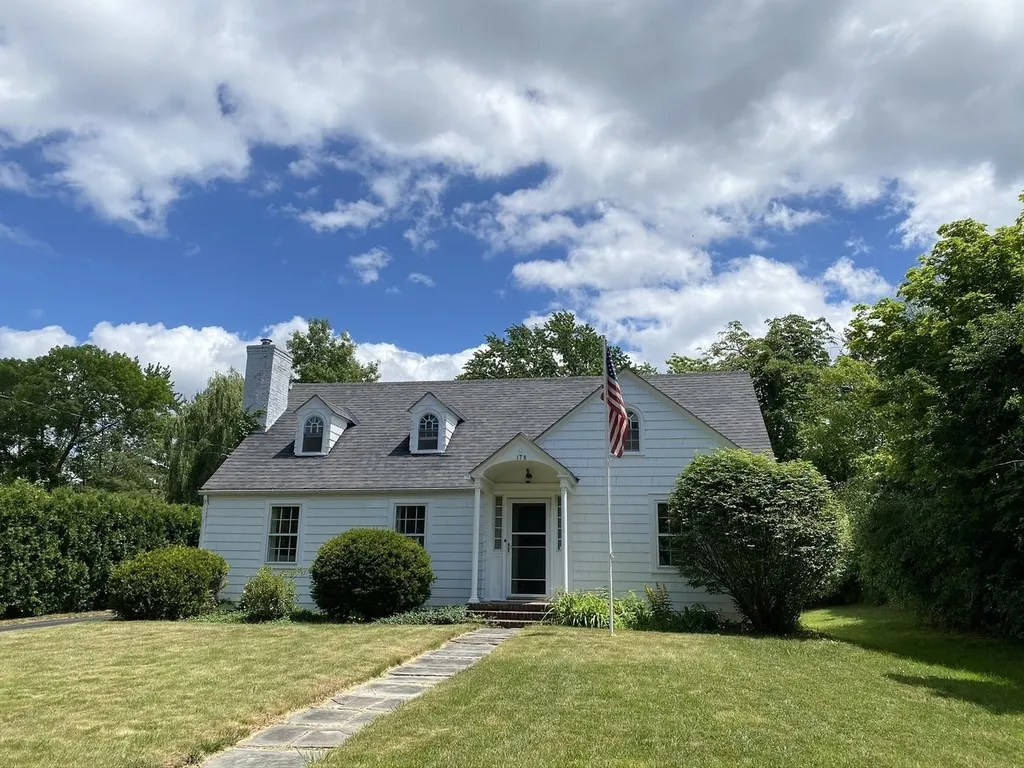178 Summit Street Burlington VT 05401