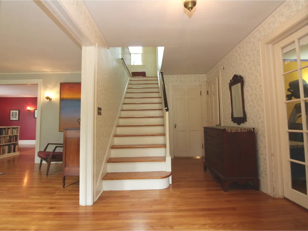 178 Summit Street Burlington VT 05401