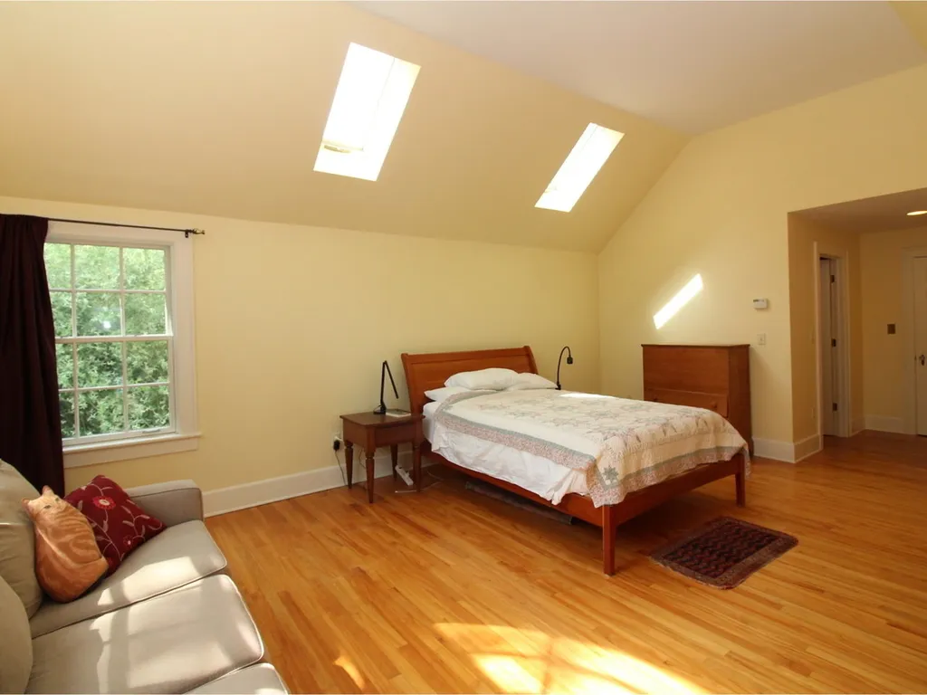 178 Summit Street Burlington VT 05401