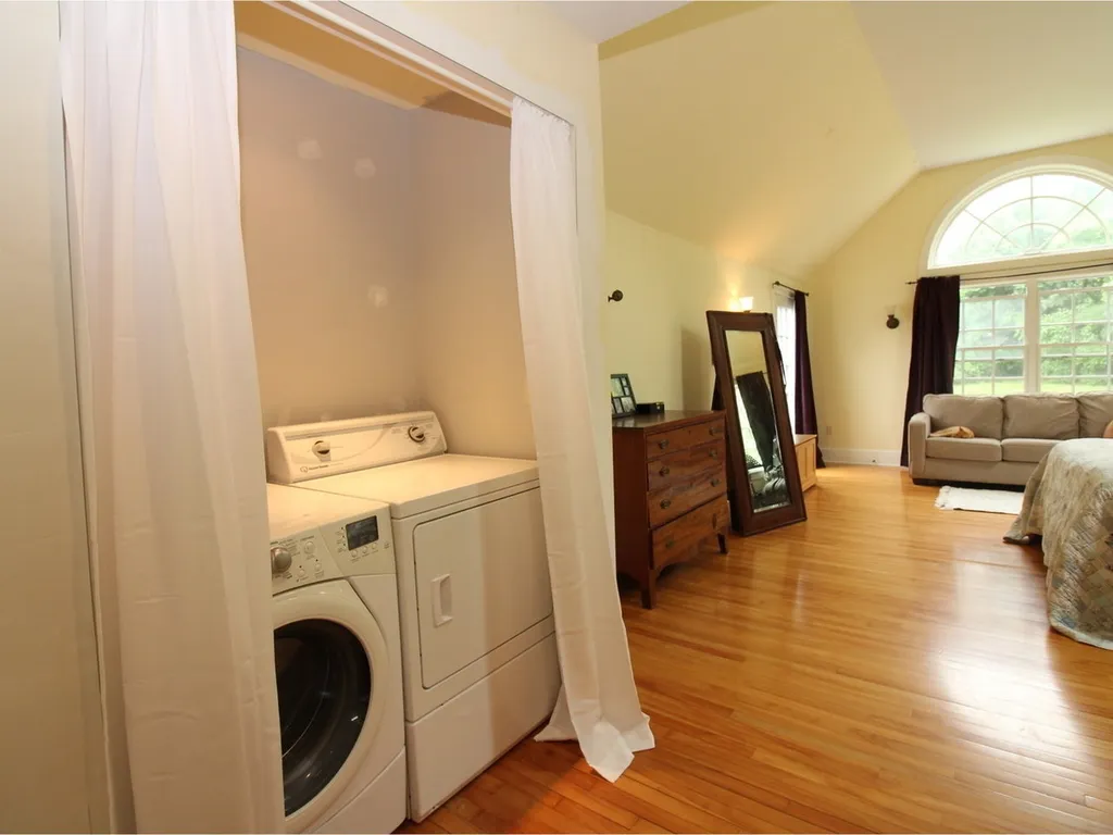178 Summit Street Burlington VT 05401