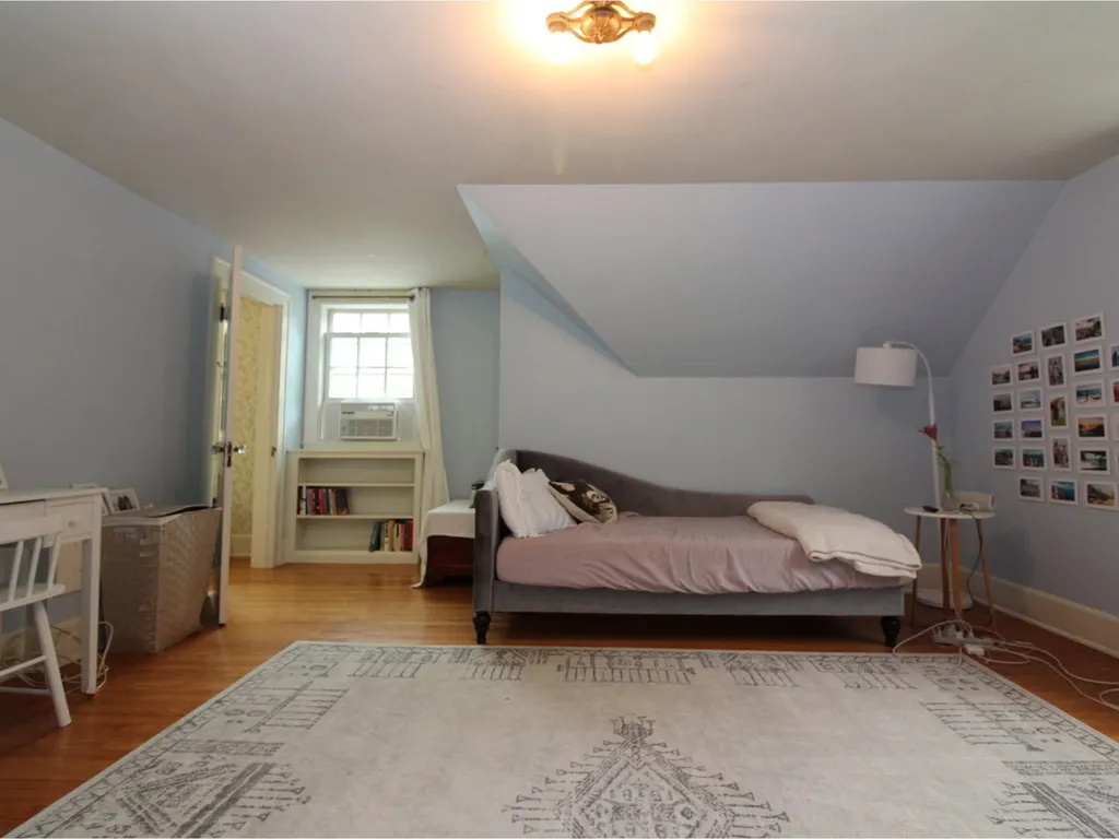 178 Summit Street Burlington VT 05401