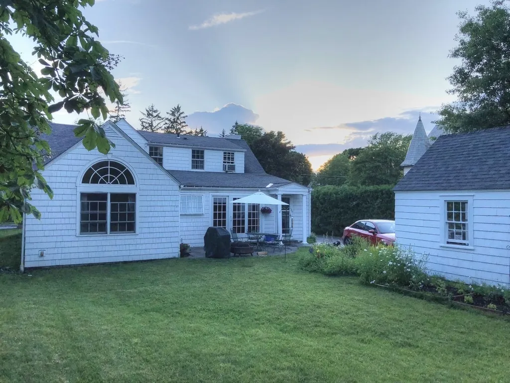 178 Summit Street Burlington VT 05401