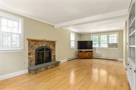 1 Emerson Road Durham NH 03824