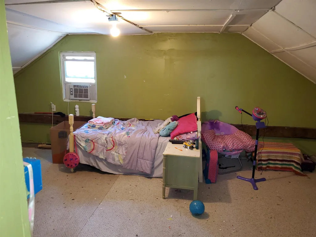 832 West Swanzey Road Swanzey NH 03446