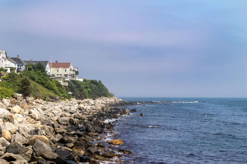 503 Ocean Boulevard Hampton NH 03842