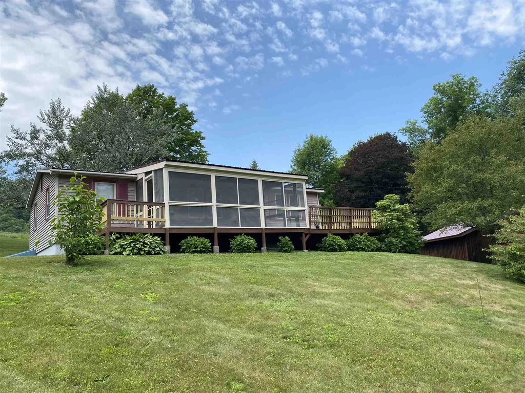 144 Covey Road Brattleboro VT 05301