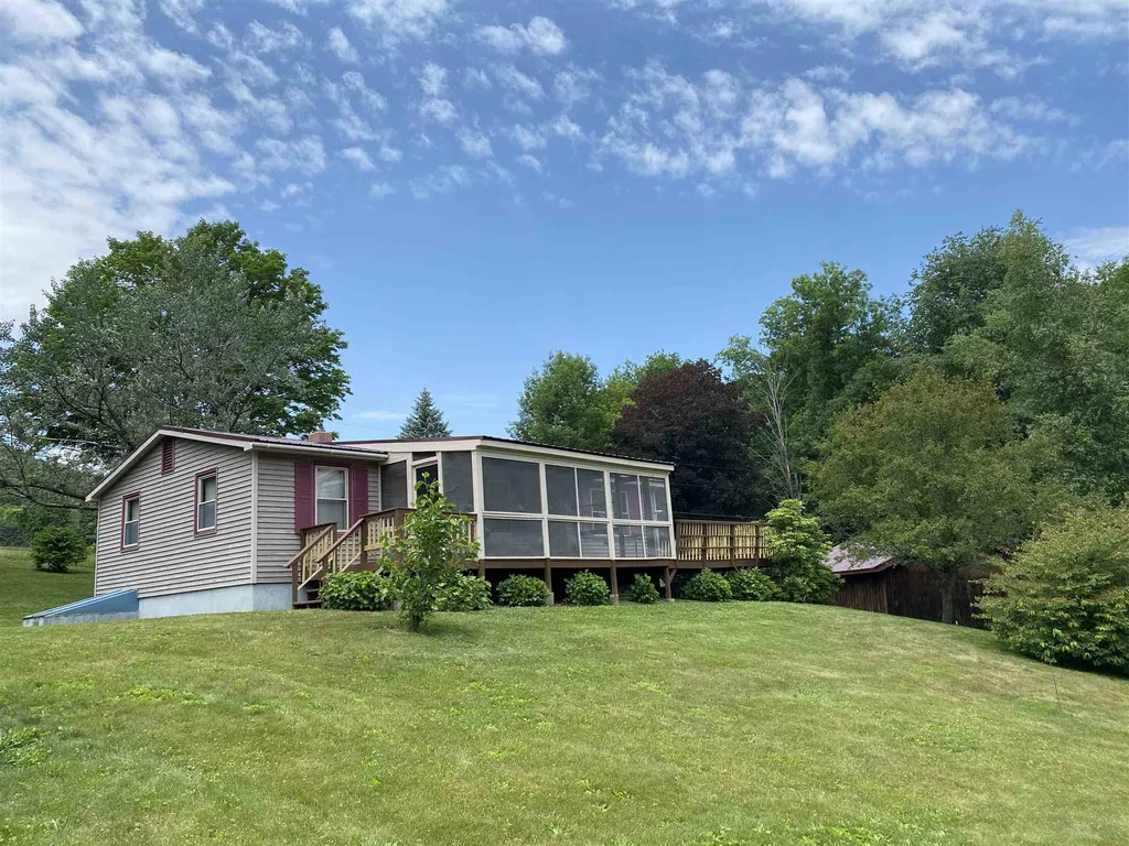 144 Covey Road Brattleboro VT 05301