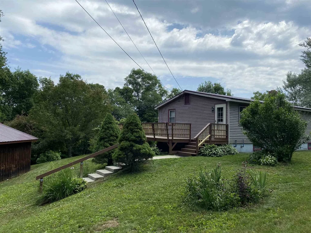 144 Covey Road Brattleboro VT 05301