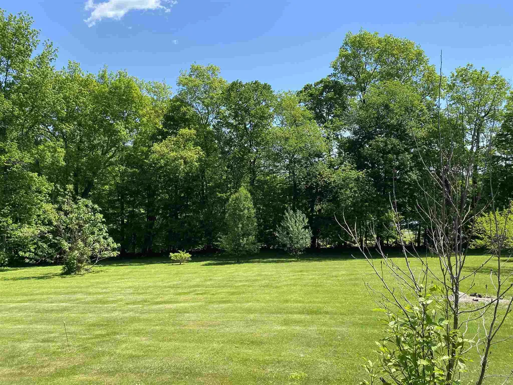 144 Covey Road Brattleboro VT 05301