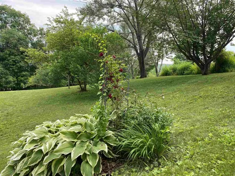 144 Covey Road Brattleboro VT 05301