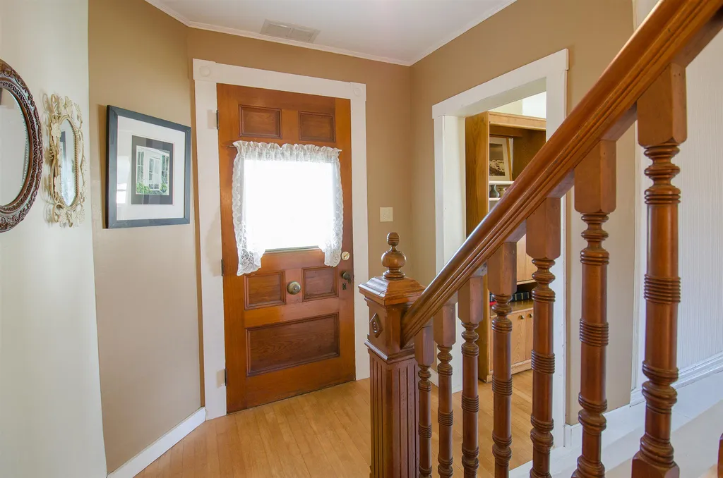 65 Beech Street Bristol NH 03222