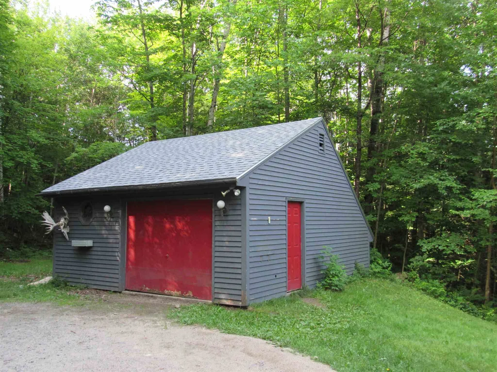875 Milan Hill Road Milan NH 03588