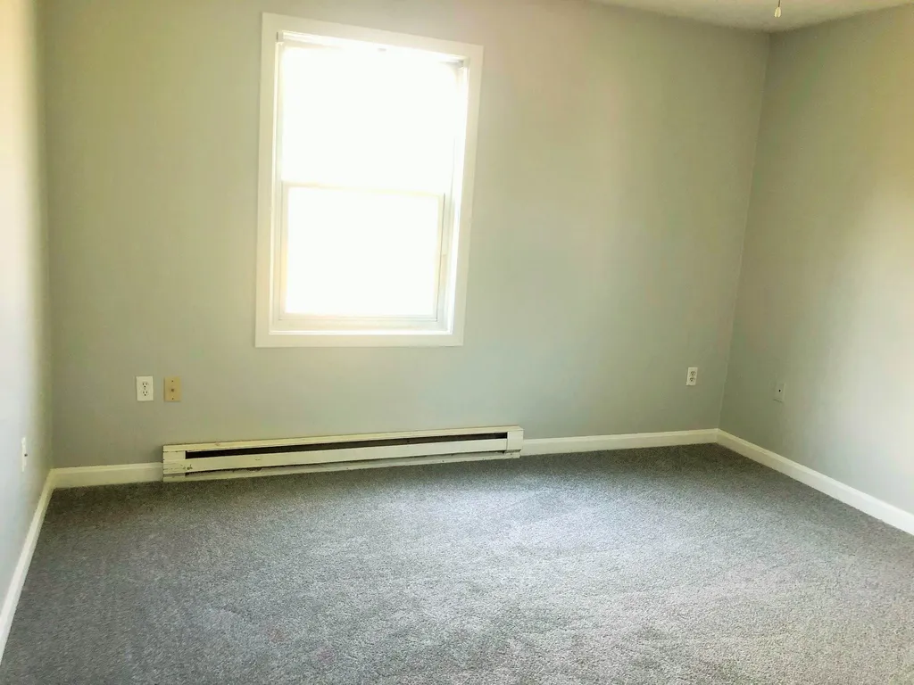 37 Indian Brook Circle Rochester NH 03839