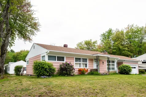 34 Veterans Terrace Somersworth NH 03878