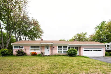 34 Veterans Terrace Somersworth NH 03878