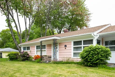 34 Veterans Terrace Somersworth NH 03878