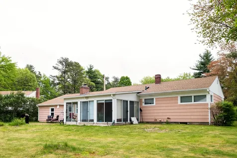 34 Veterans Terrace Somersworth NH 03878