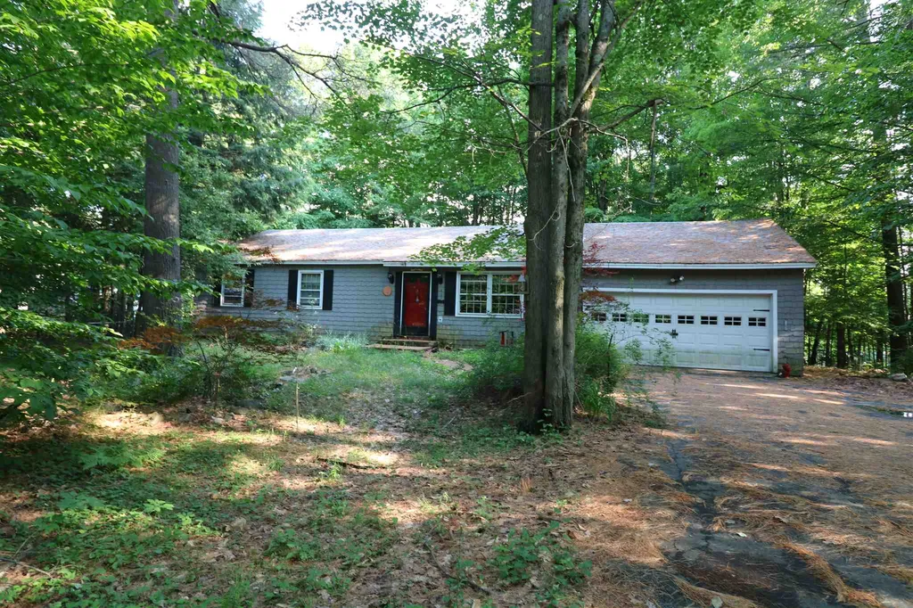 14 Piper Lane Jaffrey NH 03452