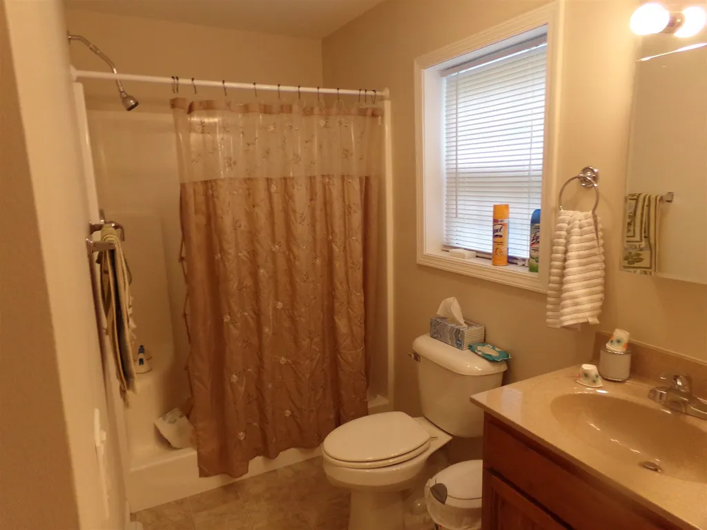11 Woodcrest Drive Ossipee NH 03864