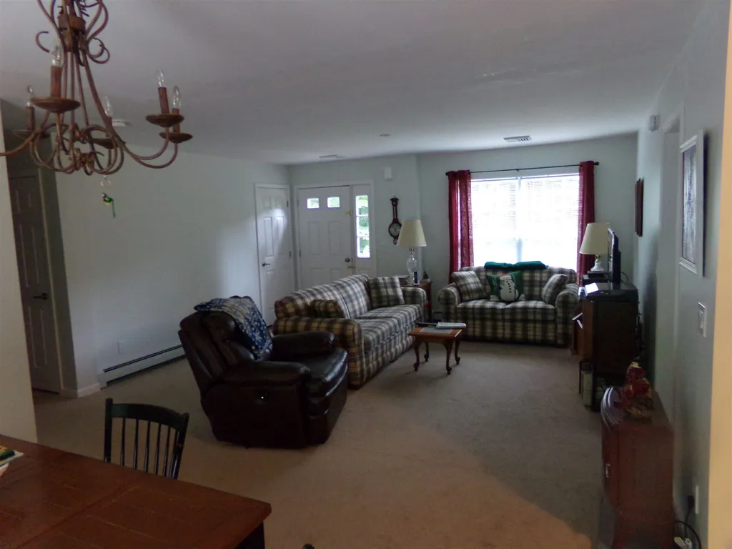 11 Woodcrest Drive Ossipee NH 03864