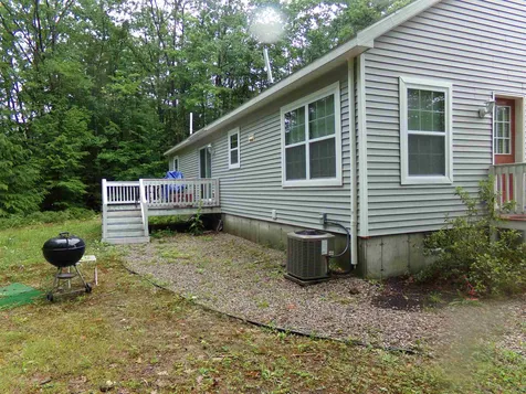 11 Woodcrest Drive Ossipee NH 03864