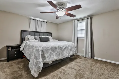 53 Tenby Drive Nashua NH 03062