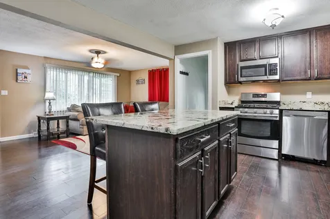 53 Tenby Drive Nashua NH 03062