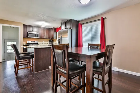 53 Tenby Drive Nashua NH 03062