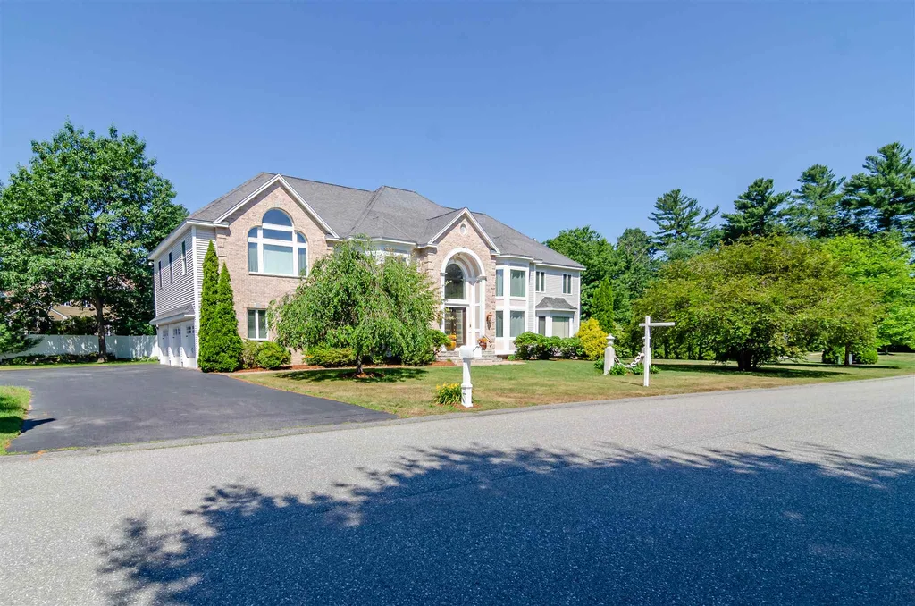 3 Pinewood Road Salem NH 03079