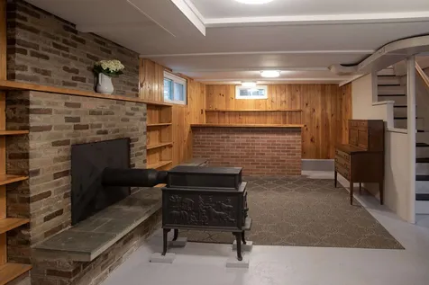 71 Marlboro Avenue Brattleboro VT 05301